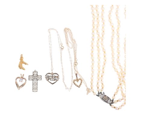 Various jewellery, including 9ct gold heart pendants, triple-strand lotus pearl necklace, etcLot sold as seen unless specific