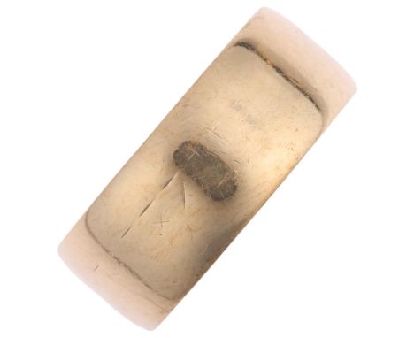 A late 20th century 9ct gold wedding band ring, maker S&W, London 1975, band width 8.5mm, size U, 5.6gNo damage or repair, hi