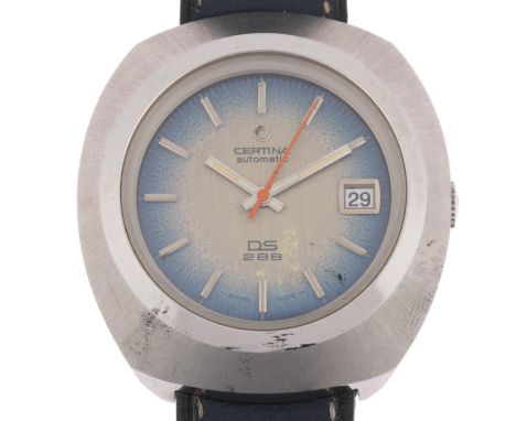 CERTINA - a Vintage stainless steel DS 288 automatic calendar wristwatch, circa 1970s, ombre blue dial with applied baton hou