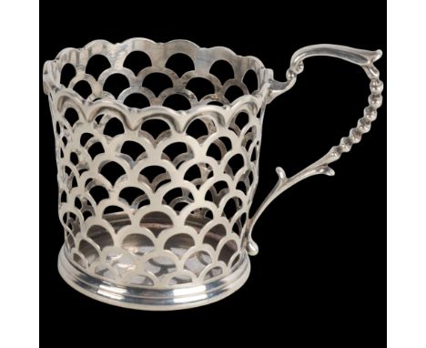 A George VI silver tea cup holder, Mappin & Webb, Sheffield 1950, 6.5cm, 2.2ozNo damage or repair, only general surface wear 