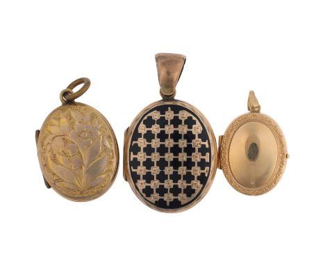 3 photo locket pendants, including black enamel example, 40.2mm, 18.9g gross (3)No damage or repair, only general surface wea