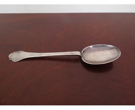 Norwich silver trefid spoon by Elizabeth Haslewood (circa 1687), 66g, 20.5cm in length, the front of the terminal is pricked 