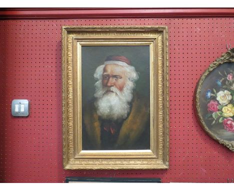 Oil on canvas of a portrait of a Rabbi, gilt carved frame 45x28cm