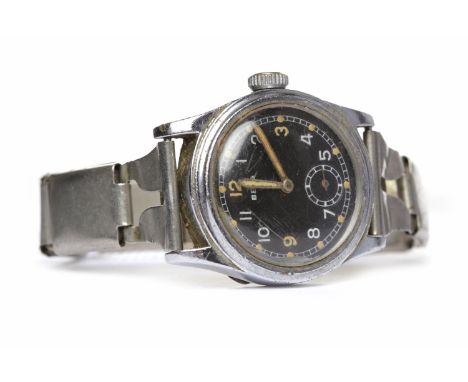 GENTLEMAN'S BERG STAINLESS STEEL WRIST WATCHpossibly manufactured for military use but lacking broad arrow and relevant numbe