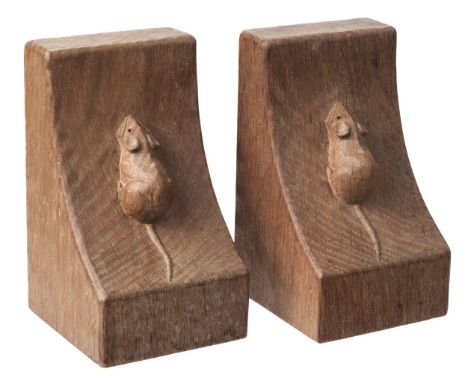 * Mouseman. Robert "Mouseman" Thompson of Kilburn (1876-1955) oak bookends, carved in the traditional style with a mouse on e