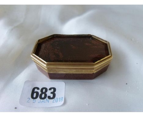 19thc gold stone snuff box with yellow  metal mounted rim 2” wide       