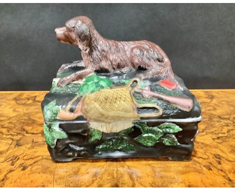 Rare Vallerysthal Dog on on sale Rug Glass Covered Box