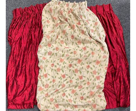 Interior Decoration, Textiles and Furnishings - a pair of large country house curtains, embroidered with red flowers on a cla