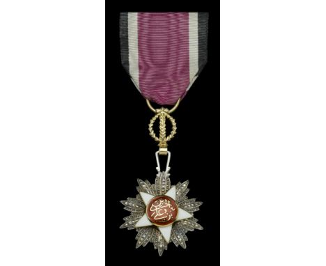 Jordan, Hashemite Kingdom, Order of Independence, Fifth Class breast badge, by Garrard, London, 65mm including wreath suspens