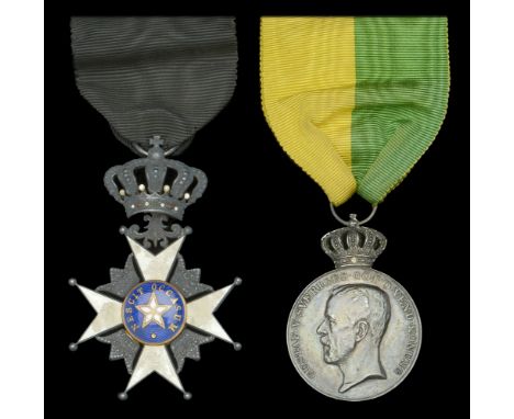 Sweden, Kingdom, Order of the North Star, Knight’s breast badge, by Carlman, Stockholm, 60mm including crown suspension x 40m