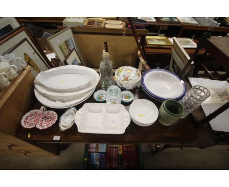 A quantity of various serving plates, hor d'oeuvres dishes, Royal Worcester Evesham pot and cover