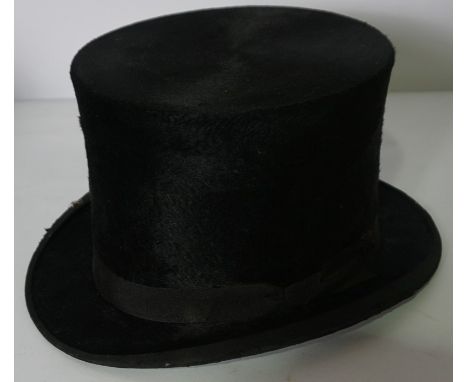 Vintage Black Silk Top Hat, Retailed by Chas Weir, Union st Aberdeen, Internal width 20cm, With Box