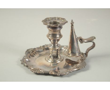 A WILLIAM IV SILVER CHAMBER STICK AND SNUFFER. Sheffield 1835.  Maker: K W &amp; C.