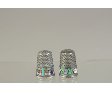 TWO RUSSIAN SILVER AND ENAMEL THIMBLES.