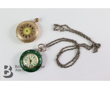Swiss green enamel and silver gilt pocket watch, white enamel face with green enamel Roman dial approx 20mm, stamped 800 toge