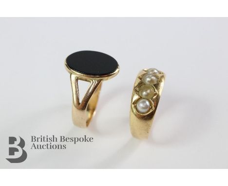 18ct gold and pearl ring, size M+, approx 4.1 gms and a gentleman's 9ct gold bloodstone signet ring, size R, 2.9 gms.  Note: 