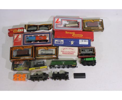 Hornby, Mainline, TTR, Lima, Graham Farish, Grafar, Triang - 15 boxed/unboxed x OO/HO Gauge model railway locomotives, wagons