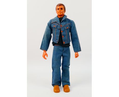 Denys Fisher - Kenner - An unboxed Kenner 'Steve Austin' (Six Million Dollar Man) in OSI Undercover Assignment outfit. The fi