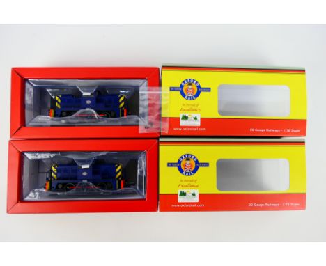 Oxford Rail - 2 x boxed OO gauge Janus 0-6-0 Diesel locomotives in Port Of London livery # GV2015. They show signs of light u
