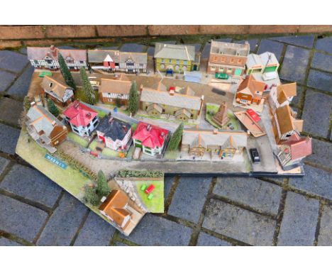 Unknown Maker - A scratch built scenery piece in OO scale measuring approximately 70 x 90 cm with card houses, model cars and