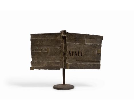 KENGIRO AZUMA (1926-2016)Mu-61 1961 signé, titré and daté 61bronze sur socle en métalsigned, titled and dated 61 bronze on a 