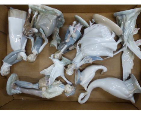 Collection of nine Lladro, Nao and similar figures, all with minor losses/damages (1 tray).