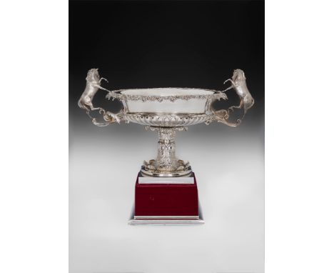  An early Victorian silver twin handled punch or centre bowl on silver mounted socle by Paul Storr,   London 1838, engraved t