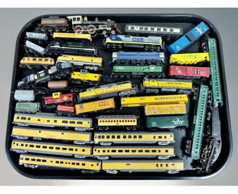 A group of N scale die cast locomotives and rolling stock, Con-Cor, Atlas etc 