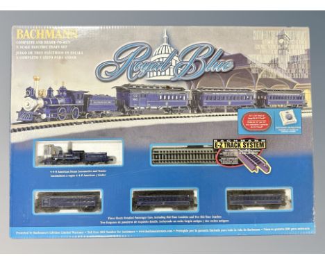 A Bachmann N scale Royal Blue train set in box 