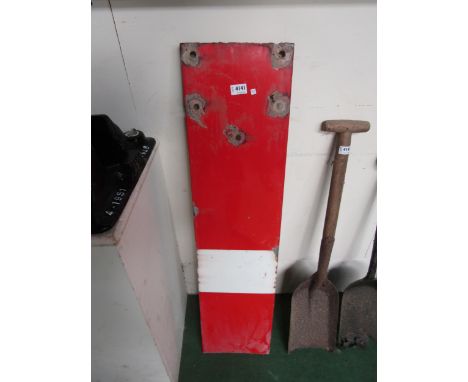 An enamel semaphore signal arm, 106cm long 