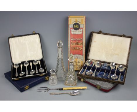 A selection of silver and silver plated items to include a cased set of six silver teaspoons, Arthur Price & Co Ltd, Birmingh