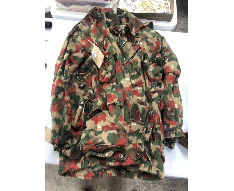 A SWISS ARMY ALPINE CAMO JACKET 