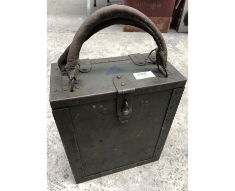 AN ITALIAN BREDA AMMUNITION BOX WITH POSSIBLY W.W.II MAGAZINES 