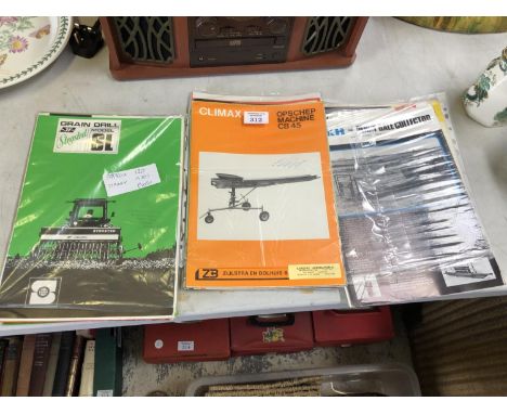 A COLLECTION OF ONE HUNDRED PLUS 1970'S TRACTOR / IMPLEMENT BOOKLETS AND LEAFLETS 