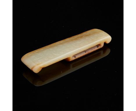 17th century Chinese carved russet jade belt slide with a delicate curling design. A very fine level of carving, excellent su