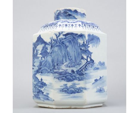 A very fine and rare tea caddy form Chinese porcelain covered jar decorated in underglaze blue with incredible detailed lands