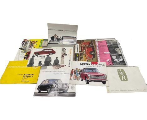 Mixed selection of various vintage Austin service manuals, sales catalogues, advertising etc to include pre-production photos