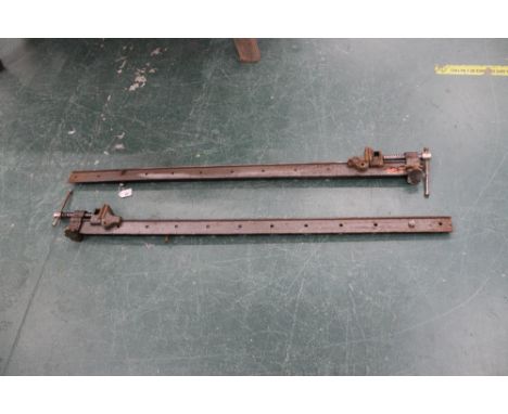 Pair of sash clamps 