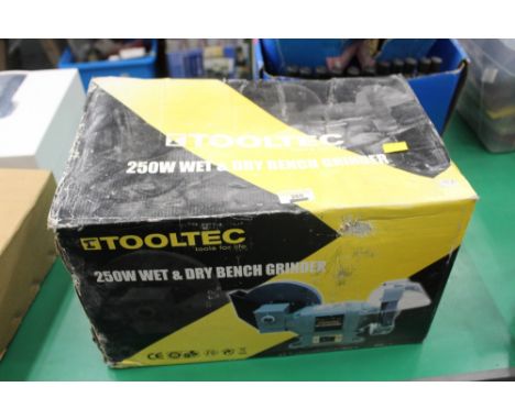 250 watt wet and dry bench grinder, boxed, un-used 