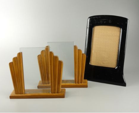 Paar Foto-Bilderrahmen, Art Déco und 1 Foto-Bilderrahmen, um 19202* Holz, getreppte Seiten, doppelte Glasscheibe für Fotogröß