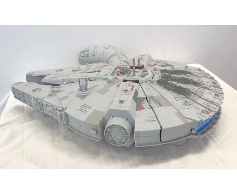 Star Wars Millenium Falcon model 