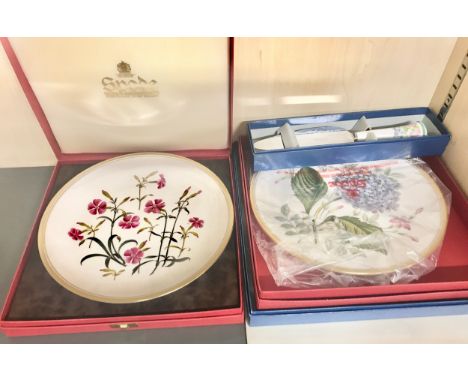 2 spode plates and a royal worcester plate and cake slicer 