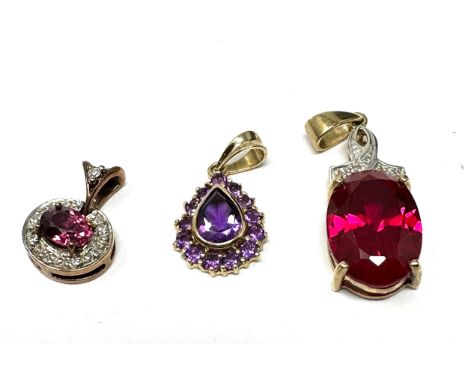 3 x 9ct gold gemstone pendants inc. diamond, synthetic ruby, amethyst &amp; tourmaline (5.3g) 