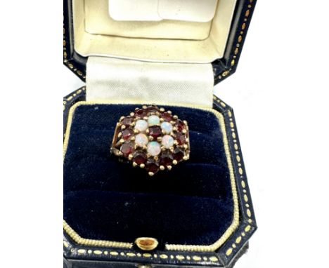 Vintage 9ct gold opal &amp; garnet ring (4g) 