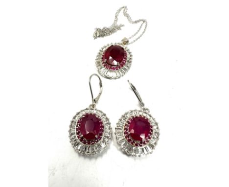 .925 Ruby Set Earrings And Pendant Necklace Set (21g) 