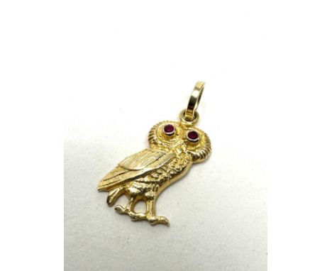 14ct gold vintage owl pendant charm set with ruby eyes (1.4g) 