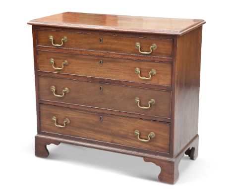 A GEORGE III MAHOGANY CHEST OF DRAWERS, the moulded rectangular top above four long graduated drawers, fitted with brass swan
