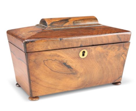 A 19TH CENTURY ROSEWOOD TEA CADDY, with twin lidded compartments. 23cm wide