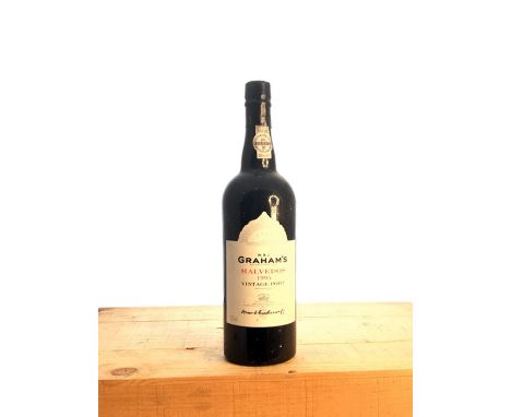 One bottle of Graham's Malvedos 1995 Vintage Port.Description:Quantity: 1 bottleCondition: Good. Origin: Private individualTy
