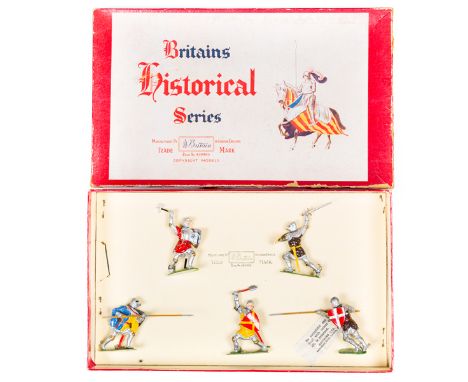 Britains Historical Series Knights of Agincourt No.1664. 5 standing in action poses, with lances, sword, mace and axe, all wi